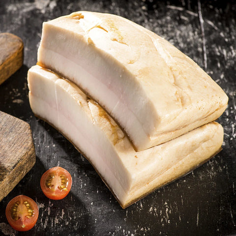 Slănină afumată de Sânnicoara Moldovan